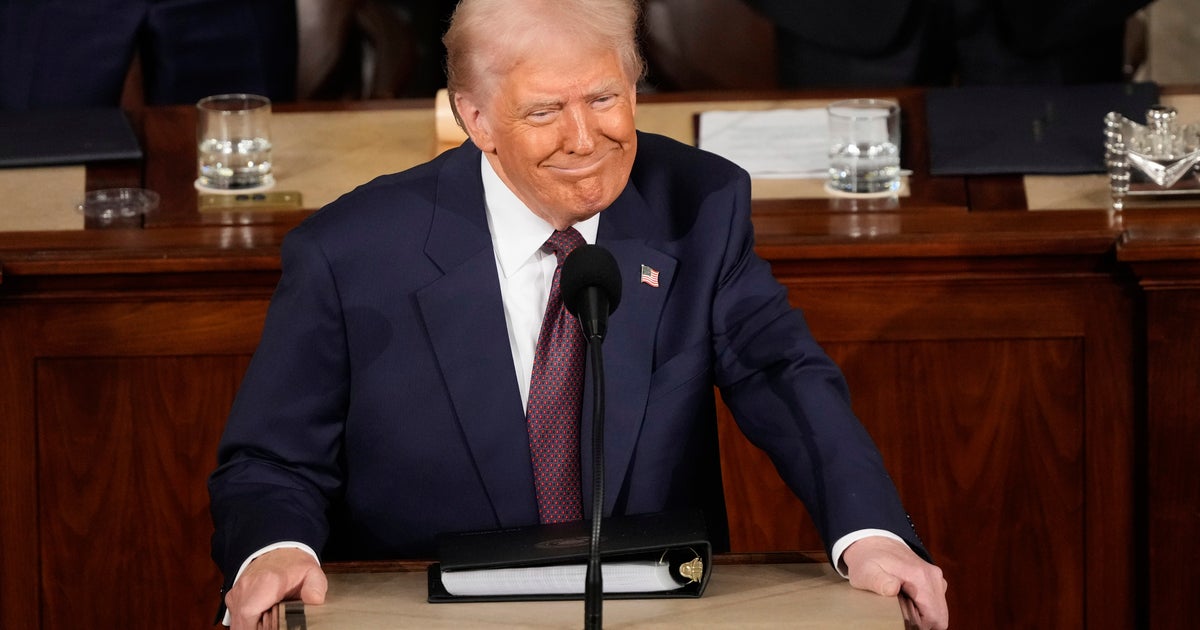 NextImg:Government Watchdog That Trump Fired Drops Lawsuit