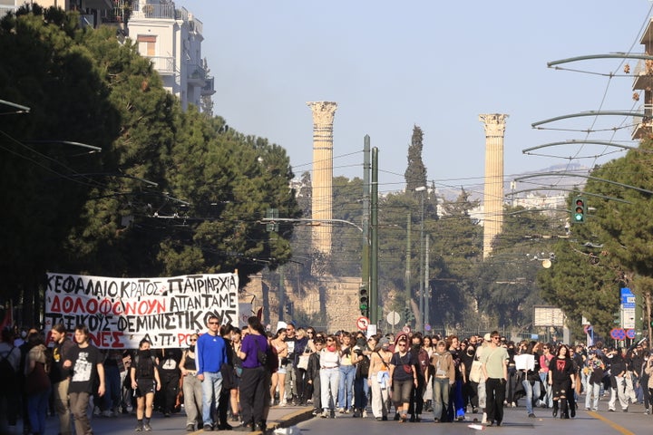 Συγκέντρωση για την Παγκόσμια Ημέρα της Γυναίκας και πορεία στα γραφεία της Hellenic Train. Σάββατο 8 Μαρτίου 2025 (ΓΙΑΝΝΗΣ ΠΑΝΑΓΟΠΟΥΛΟΣ / EUROKINISSI)