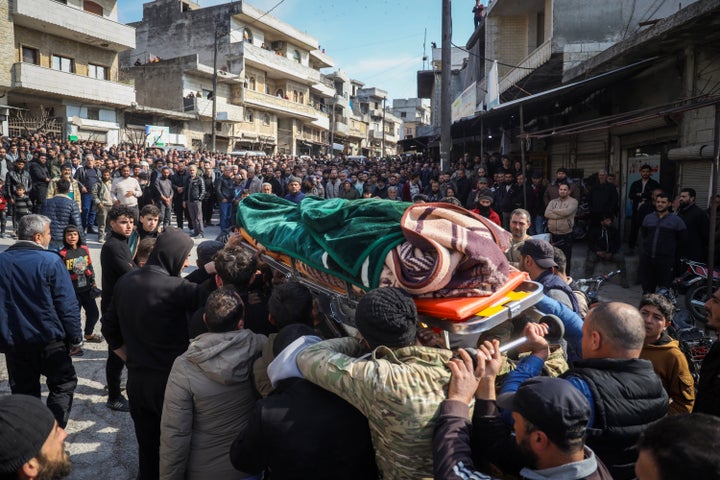 2 Days Of Clashes And Revenge Killings In Syria Go away Extra Than 1,000 Individuals Useless 1 Relatives and neighbours attend funeral procession for four Syrian security force members killed in clashes with loyalists of ousted President Bashar Assad in coastal Syria, in the village of Al-Janoudiya, west of Idlib, Saturday, March 8, 2025. (AP Photo/Omar Albam)