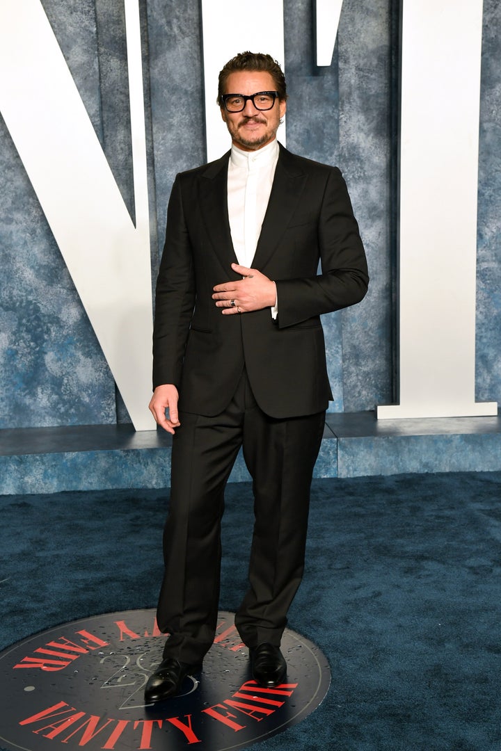 Pascal attends the 2023 Vanity Fair Oscar Party.