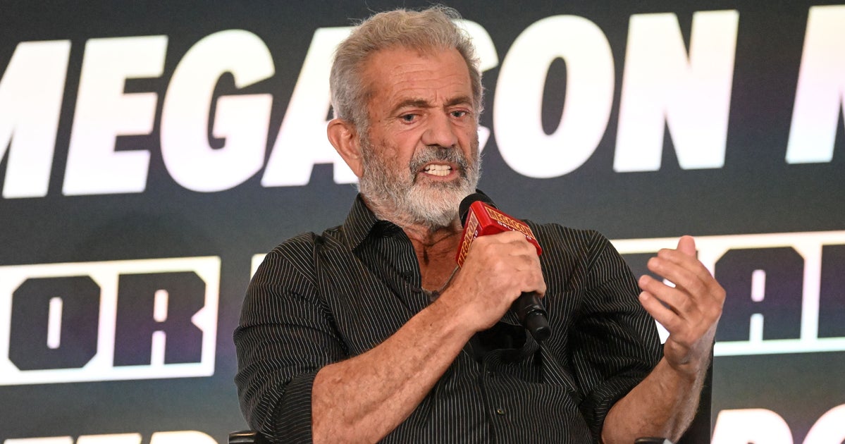 NextImg:Justice Dept. Lawyer Says She Was Fired After Rejecting Mel Gibson's Gun Request