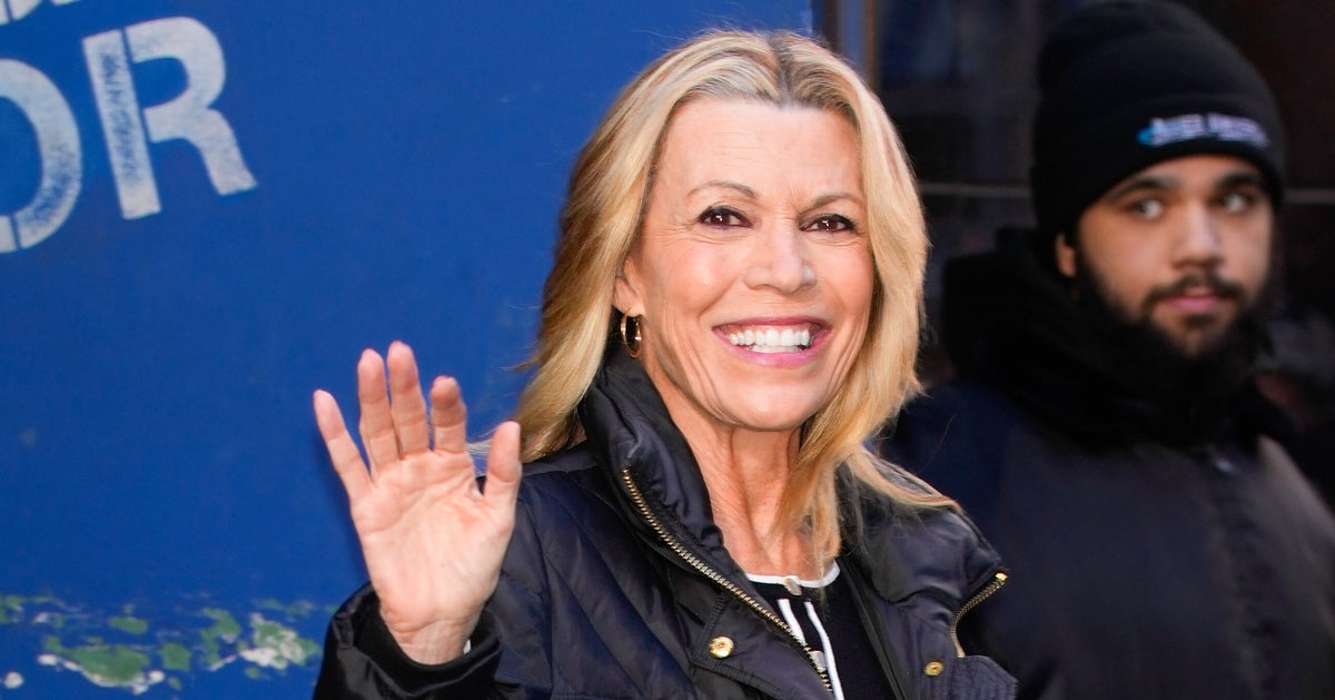 Vanna White Admits How Many Days She Works On 'Wheel' And It's Astonishing