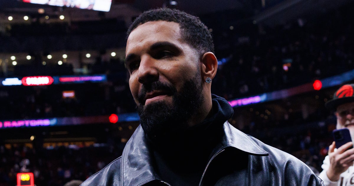 NextImg:Drake Shares Cryptic Message About His ‘Next Chapter’ In Mysterious Post