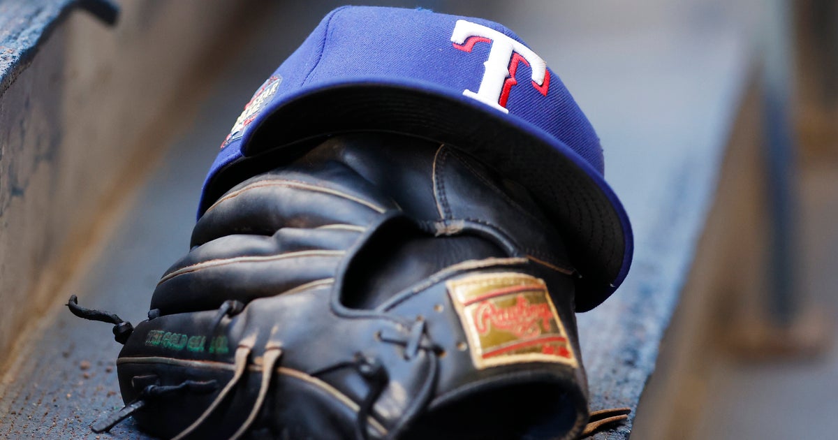 NextImg:New MLB Hat Gets The Hook Over Vulgar Error
