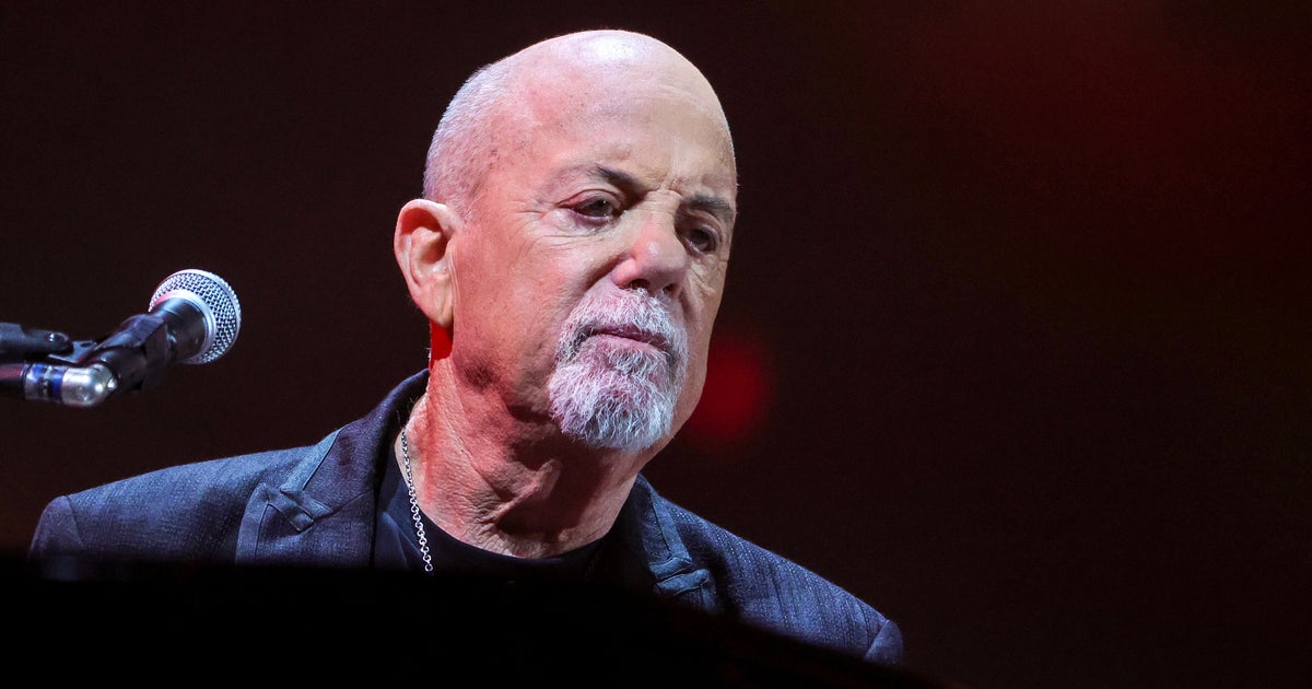 NextImg:Billy Joel Says His 'Health Must Come First' As He Postpones Tour