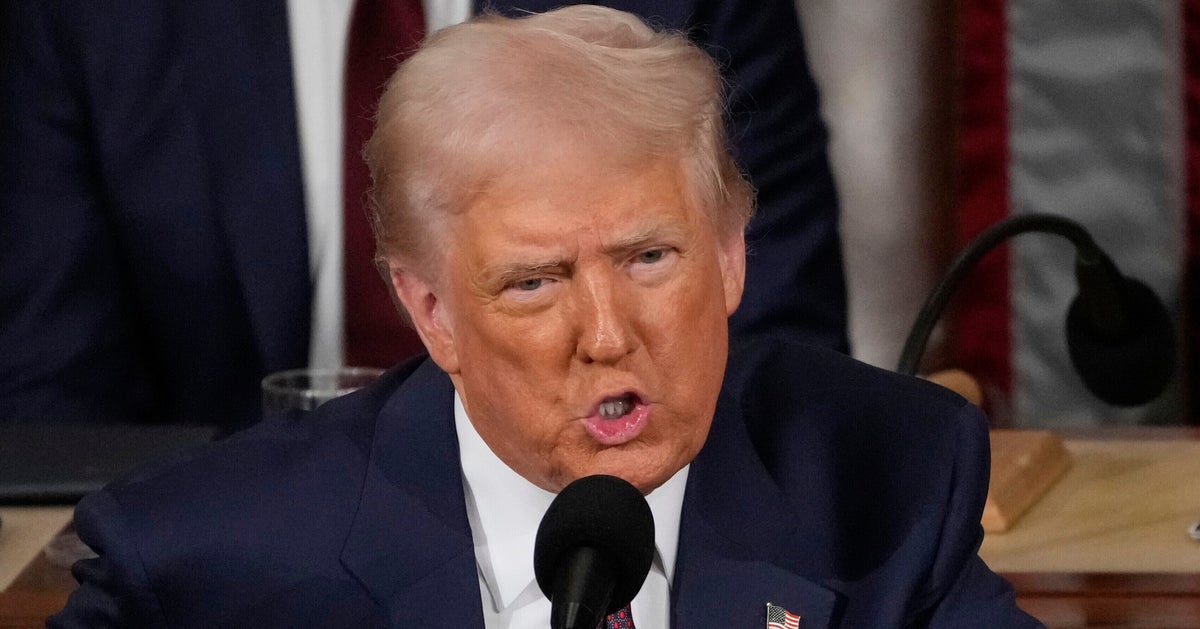 NextImg:Trump's 25% Tariffs On All Steel, Aluminum Imports Go Into Effect