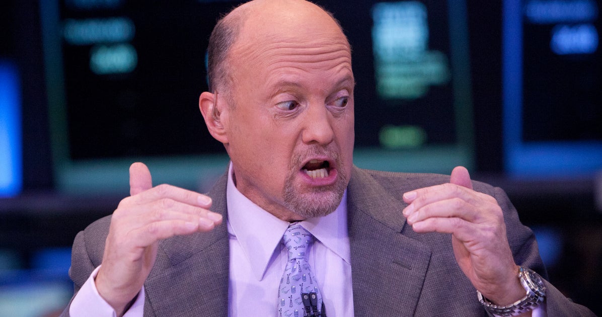 Jim Cramer Wonders If Trump Is 'Manufacturing' A Recession