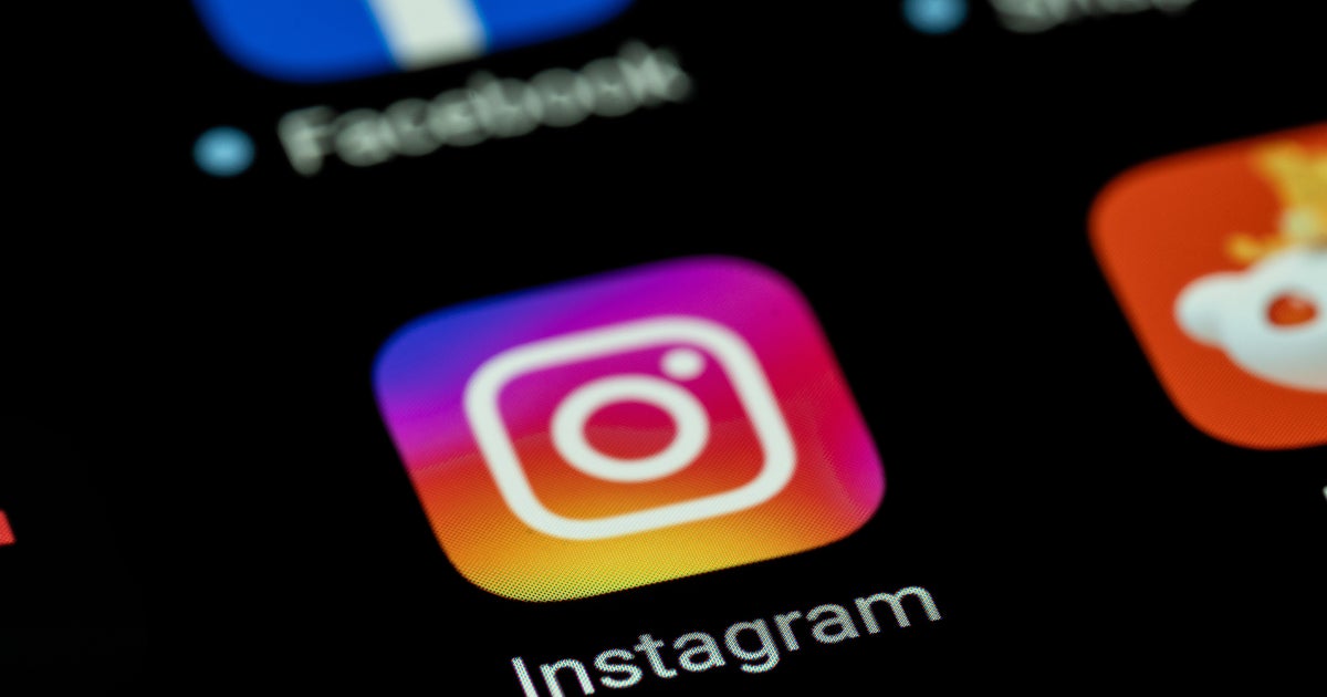 NextImg:Fact-Check Flip: Facebook, Instagram Start Shift To Musk-Style System