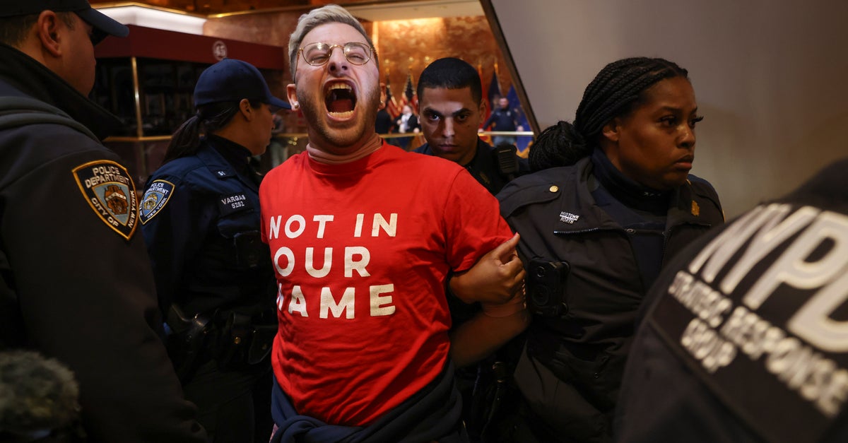 Jewish Americans Protest Trump Administration's Exploitation of Antisemitism