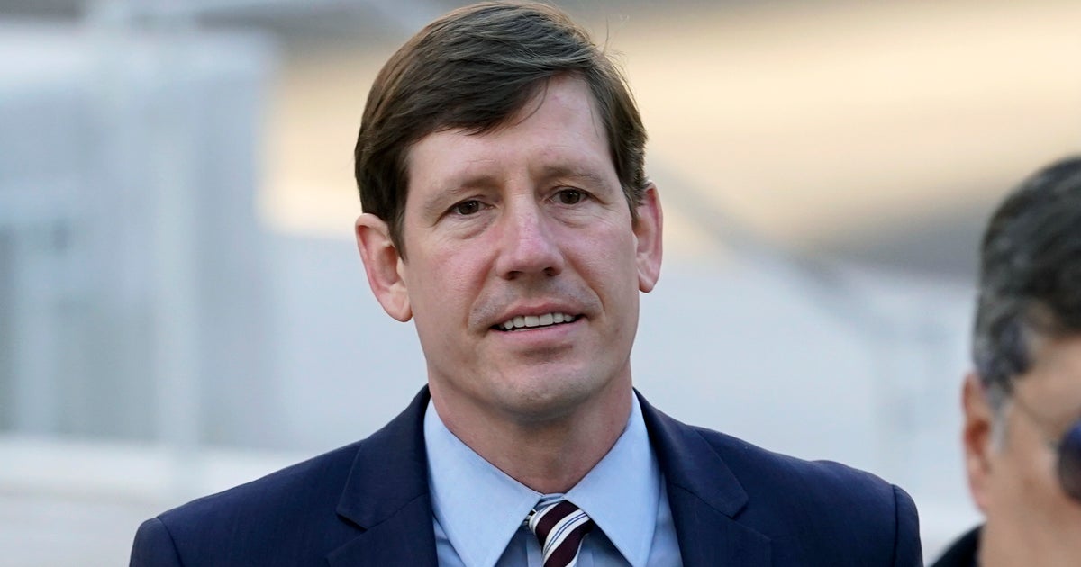 NextImg:Trump Pardons Tenn. Republican Who Pleaded Guilty To Campaign Finance Scheme