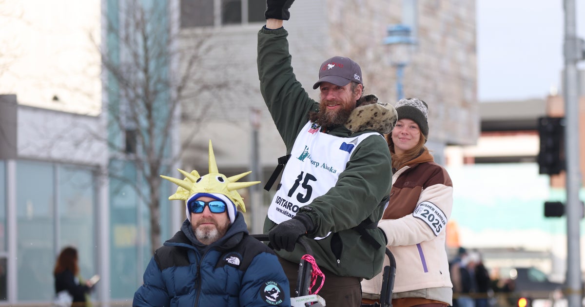 Former Reality Star Wins Iditarod In Race Marred By Death Of Pregnant Dog