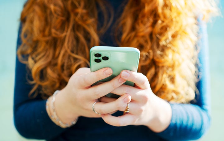 Text Messages You May Not Realize Are Condescending | HuffPost Life