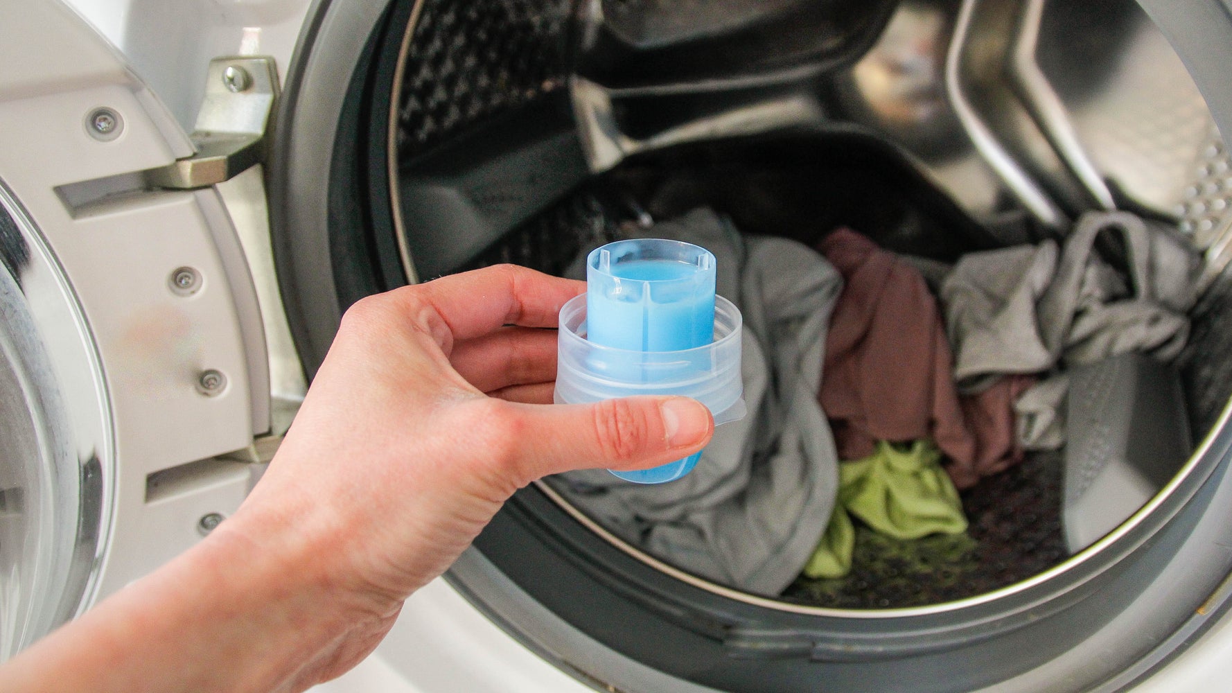 TikTok Laundry Detergent Hack Goes Viral | HuffPost Life