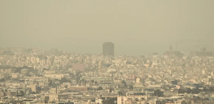 Αφρικανική σκόνη σκέπασε τα Νότια Προάστια το πρωί του Σαββάτου 15 Μαρτίου