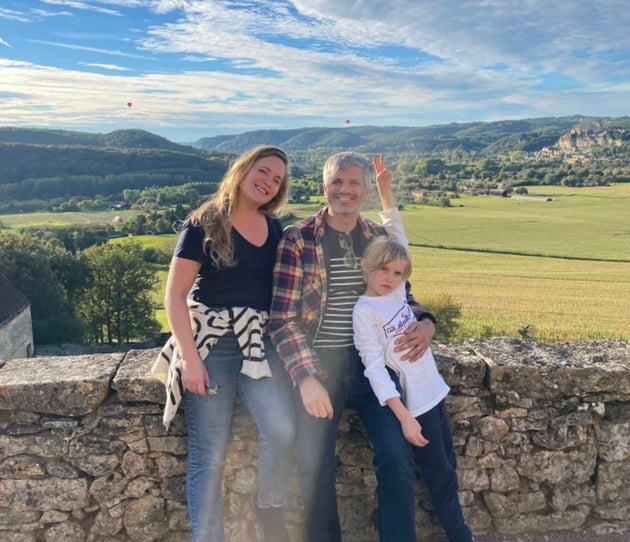 フランスでの著者とその家族