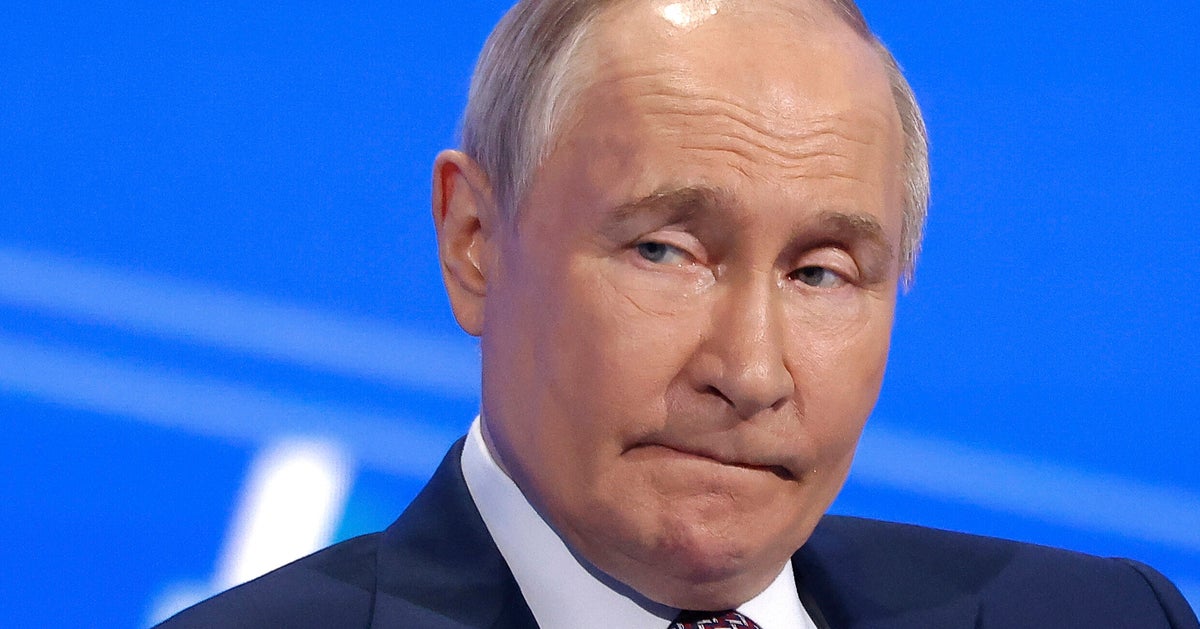 Putin’s Response To Being Told He’s Late To Speak To Trump Is Very Telling