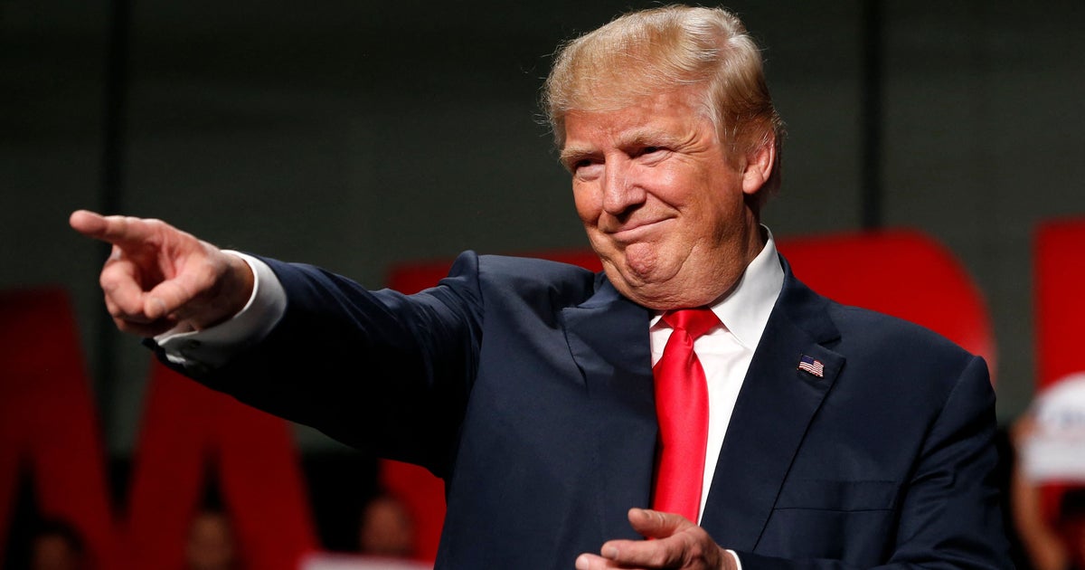 There's A Reason Trump Is Always Pointing His Finger At People — And It's ...
