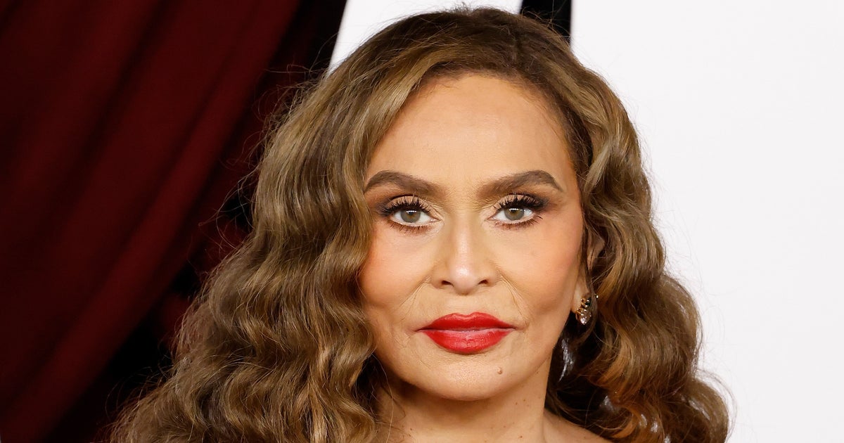 Tina Knowles Seemingly Shades Kanye West With 'Corny' Instagram