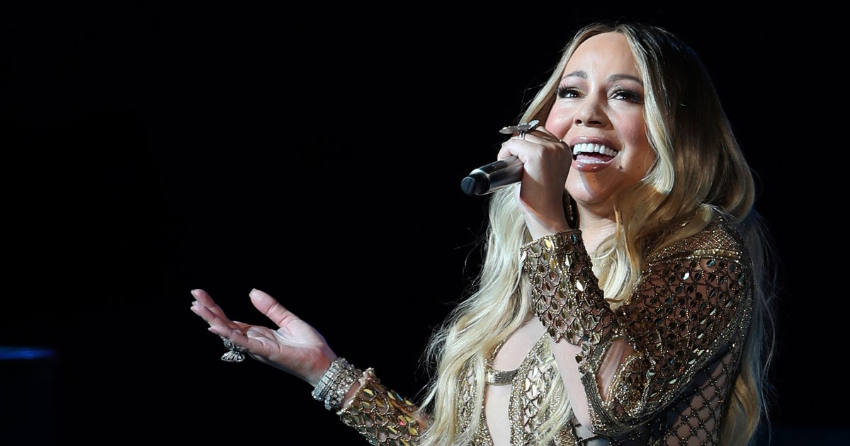 NextImg:Judge Rules Mariah Carey Didn't Steal 'All I Want For Christmas Is You'