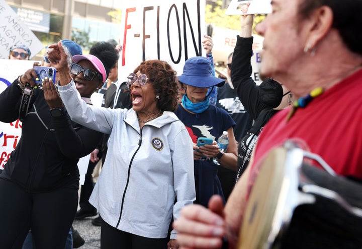 Maxine Waters Badly Misses In Trump Takedown And Proper-Wing Media Jumps On It Maxine Waters Badly Misses In Trump Takedown And Proper-Wing Media Jumps On It