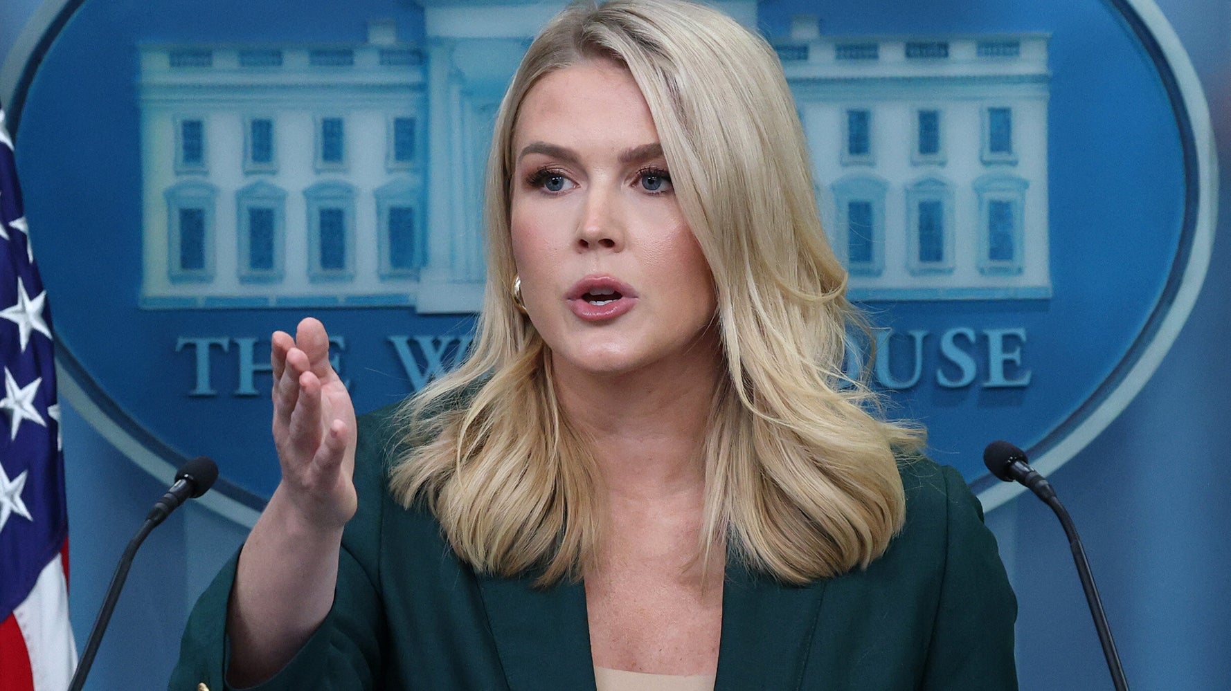 Sự cố chu kỳ quay mới nhất của Karoline Leavitt diễn ra một cách ngoạn mục | Tin tức mới nhất của HuffPost