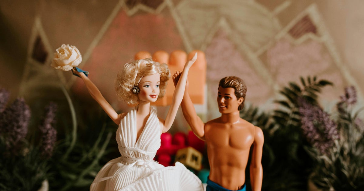 6 Brides Share Their Unhinged Wedding Tips To Get Through The Big Day