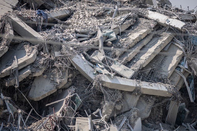 Εικόνα από τα συντρίμμια τα συντρίμμια του υπό ανέγερση ουρανοξύστη στην Μπανγκόκ στην Ταϊλάνδη (28 Μαρτίου 2025)