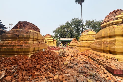 Κατεστραμμένες παγόδες στην Μιανμάρ (28 Μαρτίου 2025)