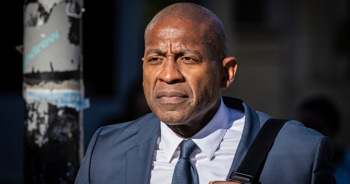 Trump Commutes Sentence Of Ozy Media Co-Founder Carlos Watson