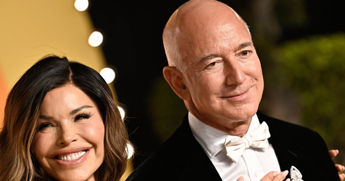 Venice Confirms Bezos Wedding Plans, Assures No Disruptions