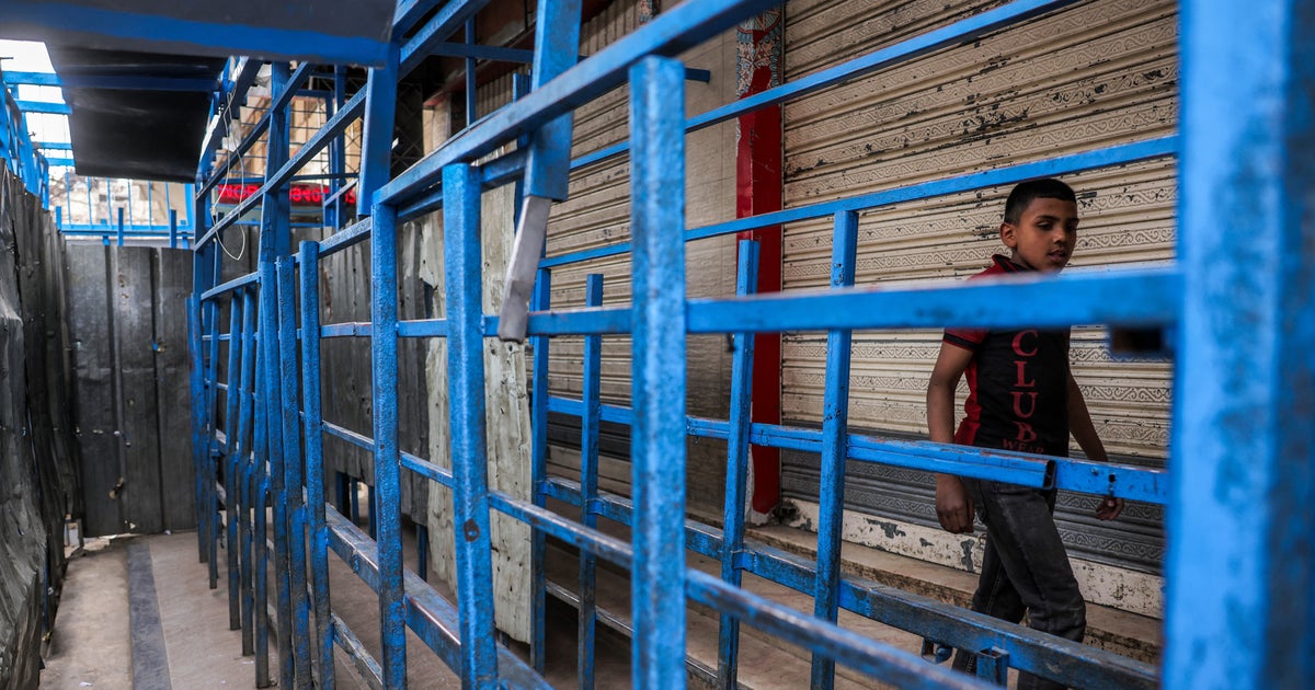 NextImg:UN Agency Closes Its Remaining Gaza Bakeries Amid Israel's Ongoing Aid Blockade