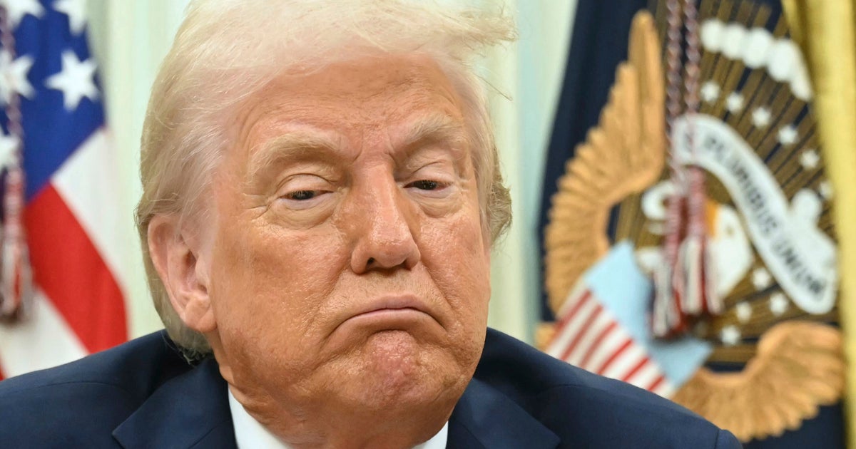 'Daily Show' Manages To Nail Most Of Trump's Problems In Just 10 Blistering Seconds