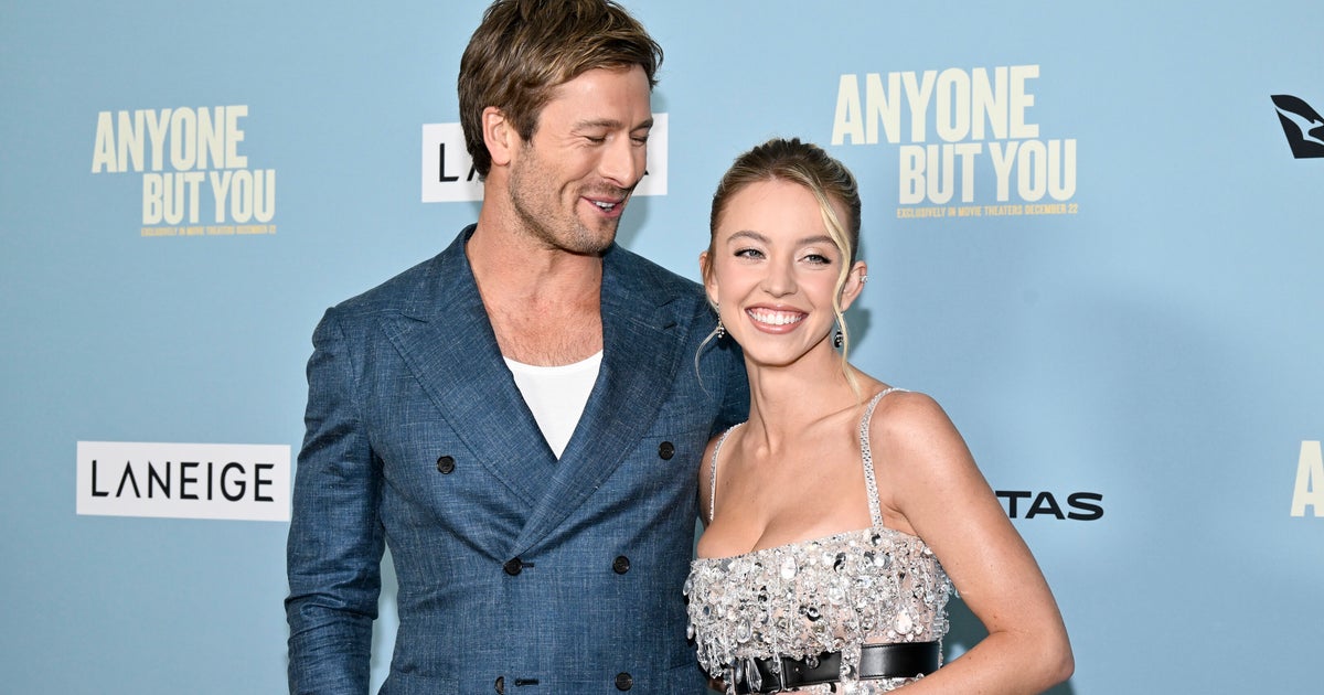 Glen Powell Coyly Confirms Sydney Sweeney Attended His Sister's Wedding