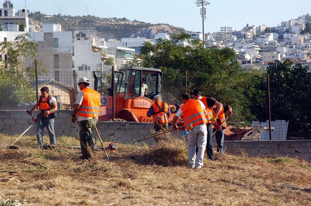 Φωτογραφία αρχείου - ΔΗΜΟΣ ΑΘΗΝΑΙΩΝ / ΕΠΙΧΕΙΡΗΣΗ ΚΑΘΑΡΙΣΜΟΥ ΟΙΚΟΠΕΔΩΝ ΣΤΑ ΚΟΥΝΤΟΥΡΙΩΤΙΚΑ