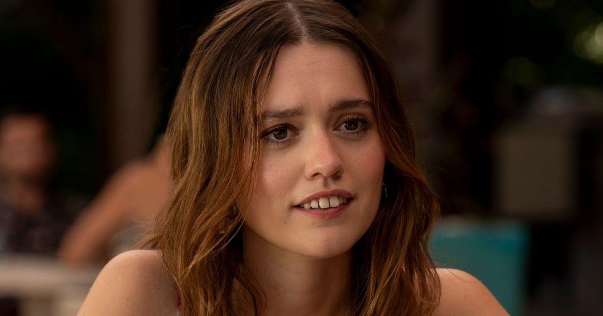 Aimee Lou Wood's Teeth Went Viral. The Moment Helped Teach Me A Beautiful Lesson.