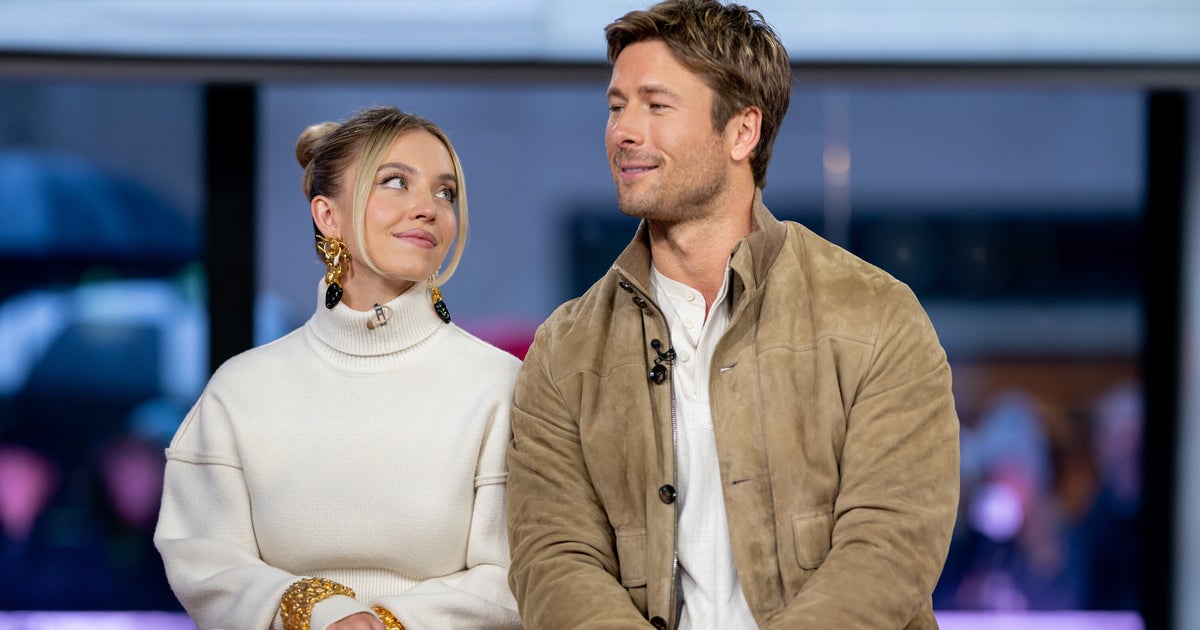 So, What's Really Going On With Sydney Sweeney And Glen Powell?