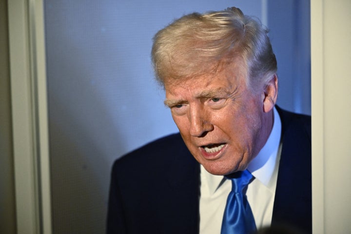 Trump issued more praise of his sweeping tariffs as financial catastrophe loomed.