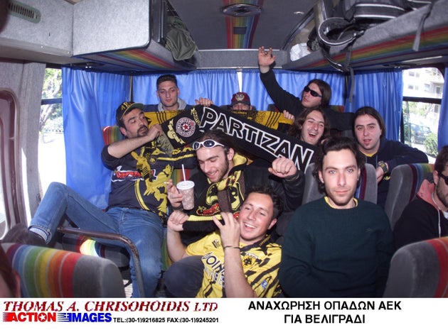 Ένα από τα πούλμαν που ξεκίνησαν με προορισμό το Βελιγράδι.