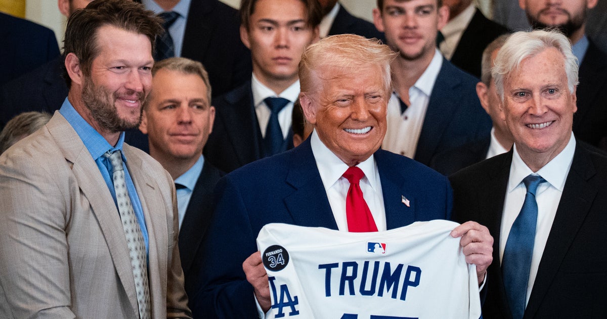Trump Takes A Swipe At Senators He Doesn’t 'Like' During Dodgers Visit