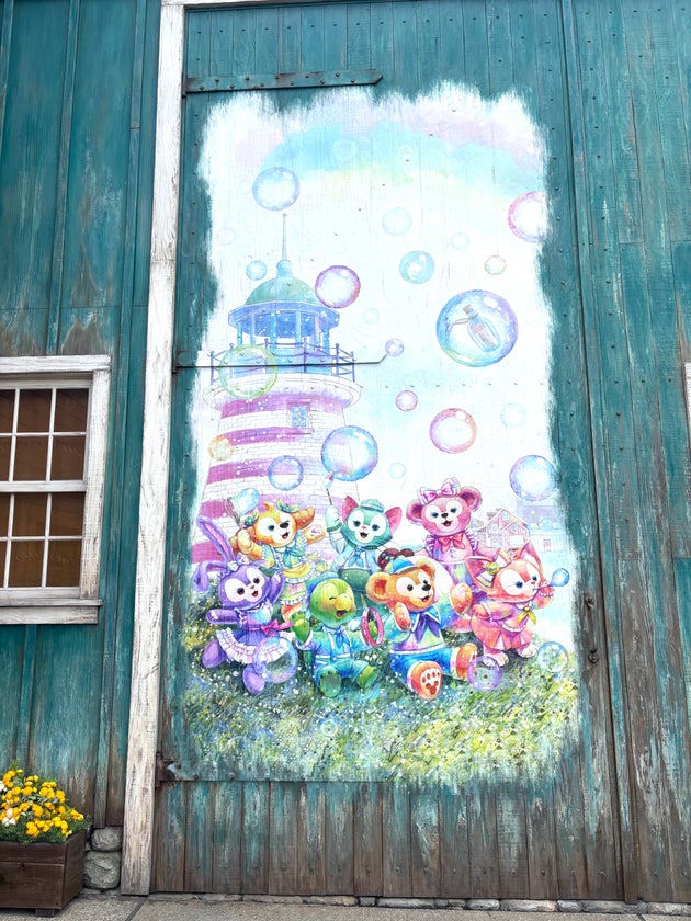 園内にはアートもあり、人気の撮影スポットに