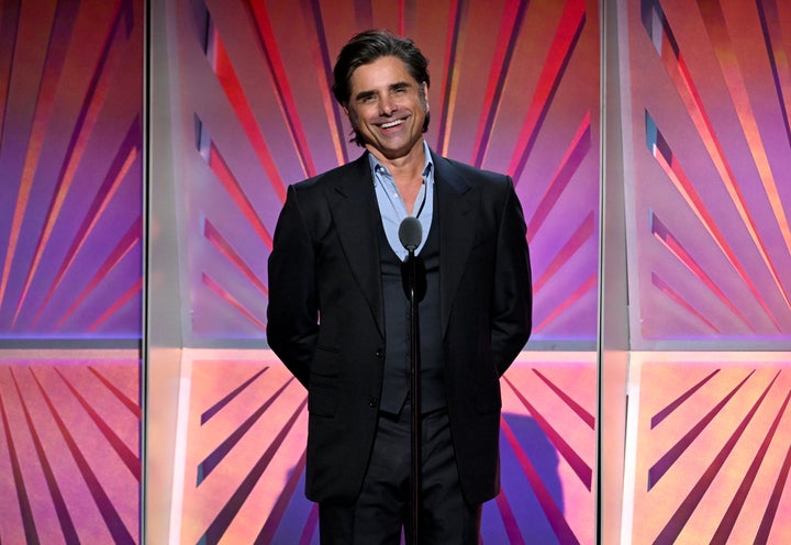 "Supporting nurses isn't political -- it's essential," John Stamos wrote of his decision to emcee a fundraising event at President Donald Trumo's Mar-a-Lago estate over the weekend.