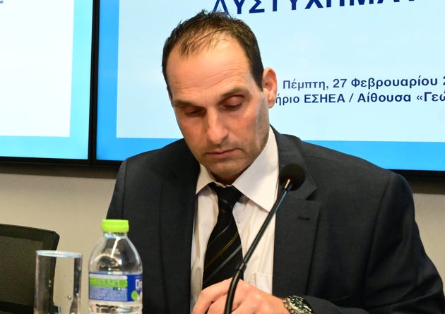 Παρουσίαση του πορίσματος των ερευνητών του Εθνικού Οργανισμού Διερεύνησης Αεροπορικών και Σιδηροδρομικών Ατυχημάτων και Ασφάλειας των Μεταφορών (ΕΟΔΑΣΑΑΜ), για τα αίτια των εκρήξεων και της πυρκαγιάς που ακολούθησε της σύγκρουσης της επιβατικής αμαξοστοιχίας με την εμπορική, στις 28/02/2023 στα Τέμπη, παρουσία της τριμελούς επιτροπής διερεύνησης, σε αίθουσα της ΕΣΗΕΑ, Αθήνα Πέμπτη, 27 Φεβρουαρίου 2025. (ΤΑΤΙΑΝΑ ΜΠΟΛΑΡΗ/EUROKINISSI)