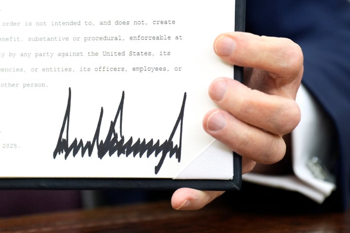 Trump's signature is very angular, with lots of straight lines, which experts say hold meaning.