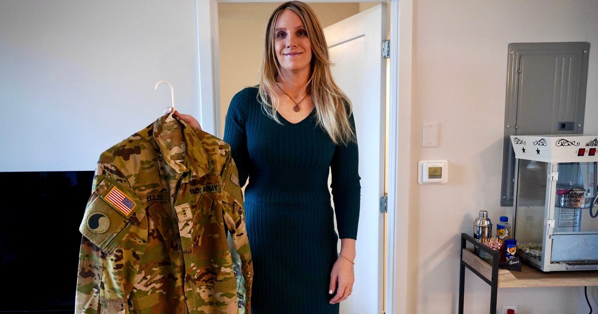 Trans Pilot Sues Right-Wing Influencer Who Claimed She Caused Potomac Crash