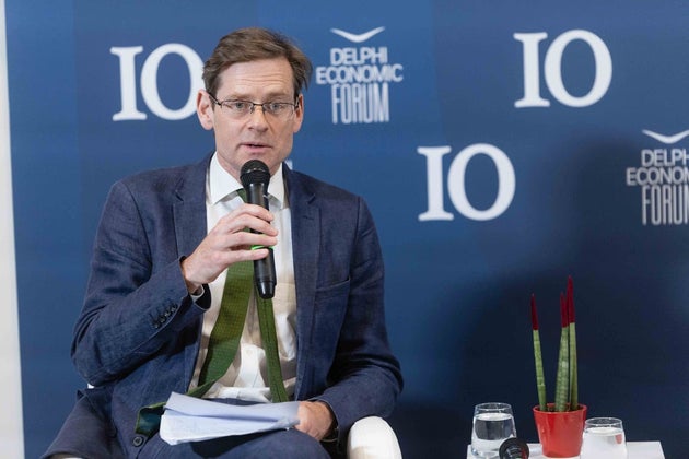 Alec Russell, Συντάκτης Διεθνούς Ρεπορτάζ, Financial Times