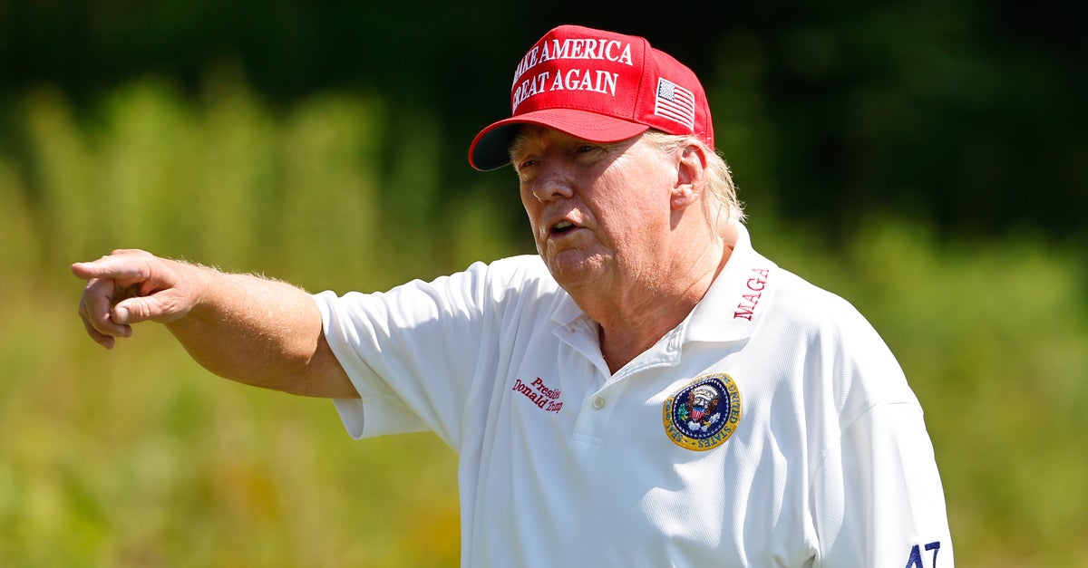 Conservative Journalist Mocked For Asking The Cringiest Possible Trump Question