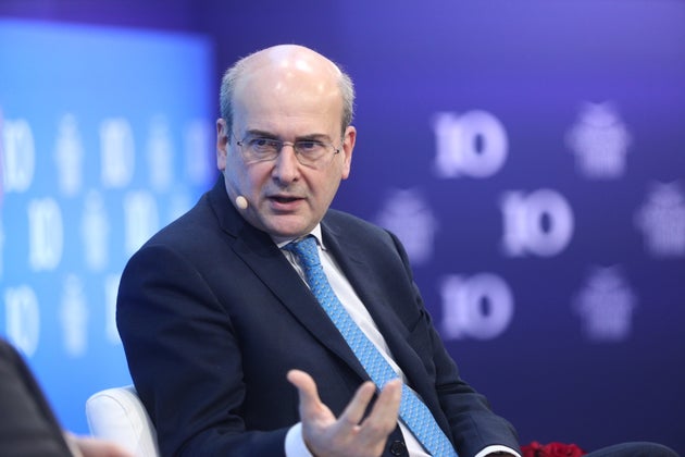 Για τις προτεραιότητες της κυβέρνησης μίλησε ο Κωστής Χατζηδάκης στο Οικονομικό Φόρουμ των Δελφών
