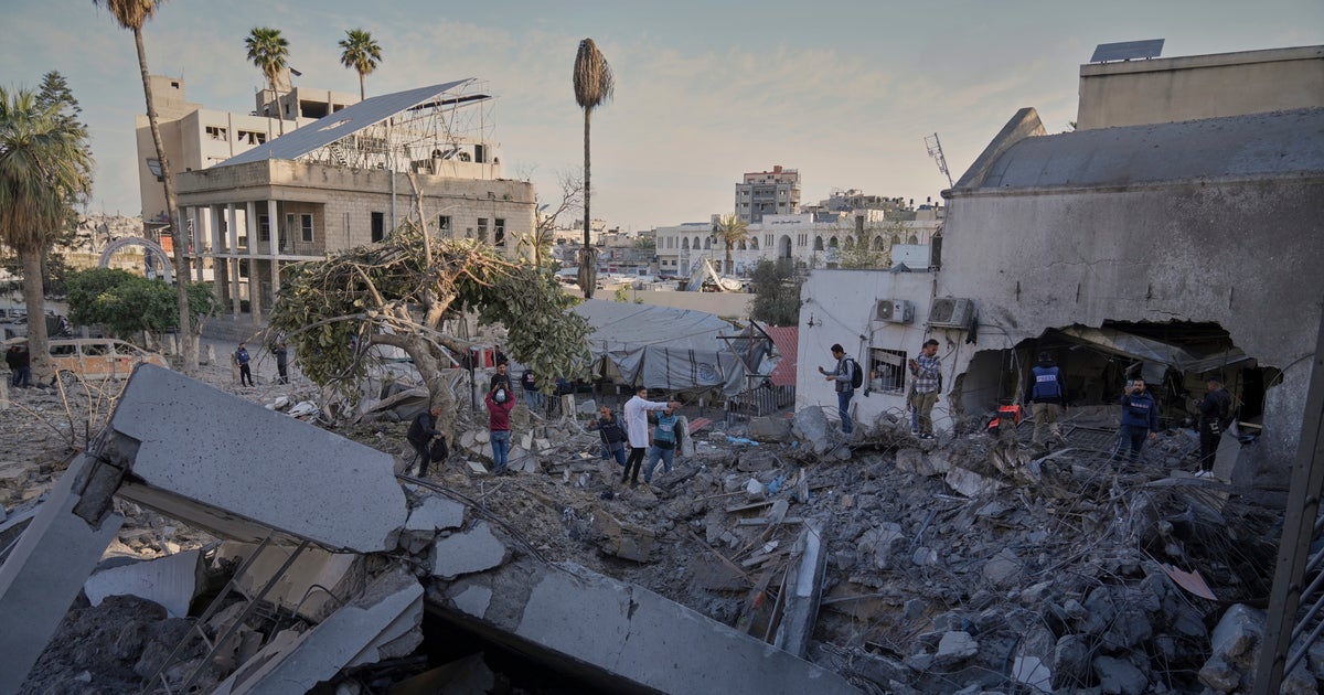 Israel intensiviert am Palmsonntag seine Angriffe in ganz Gaza und greift ...