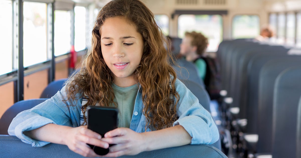 NextImg:Everything We Believe About Kids And Phones Might Be Wrong, Study Finds