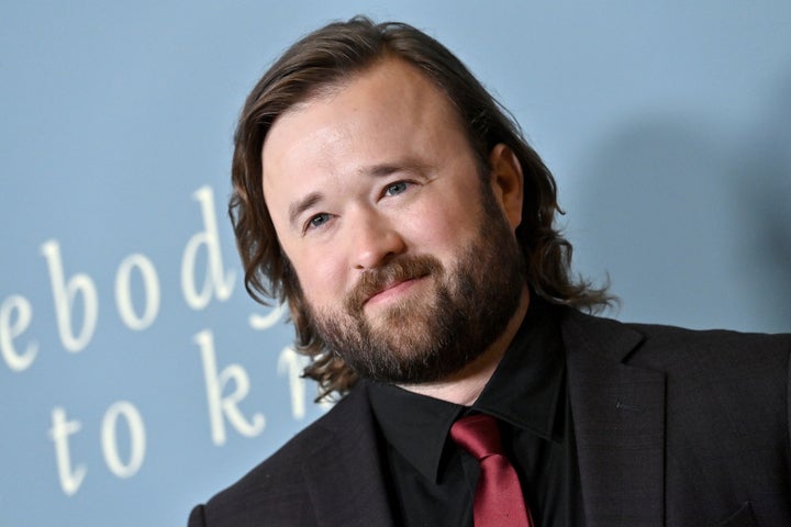 Osment became famous at the age of 11 when “The Sixth Sense” (1999) hit theaters.